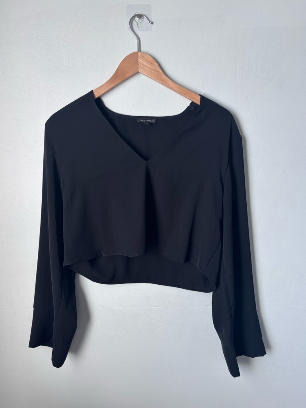 Dynamite Black Long Sleeve V-Neck Top | Cropped Silhouette | Size S